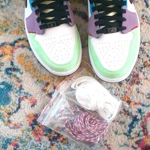 Air Jordan I I women's 11